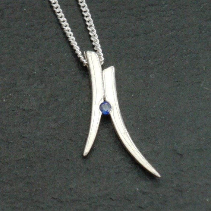 Stiletto polished pendant Sapphire gemstone